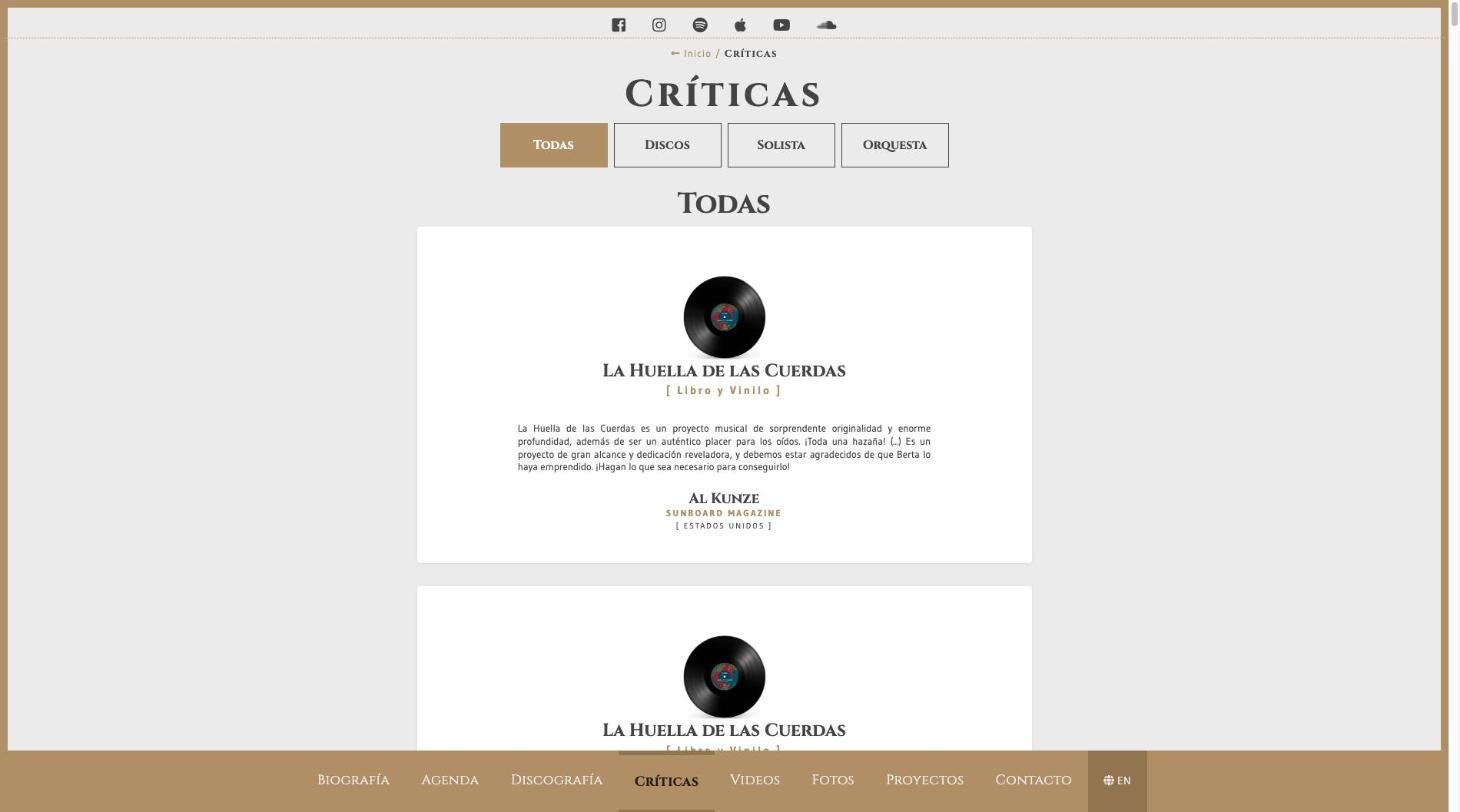International press reviews, filterable by category — Berta Rojas